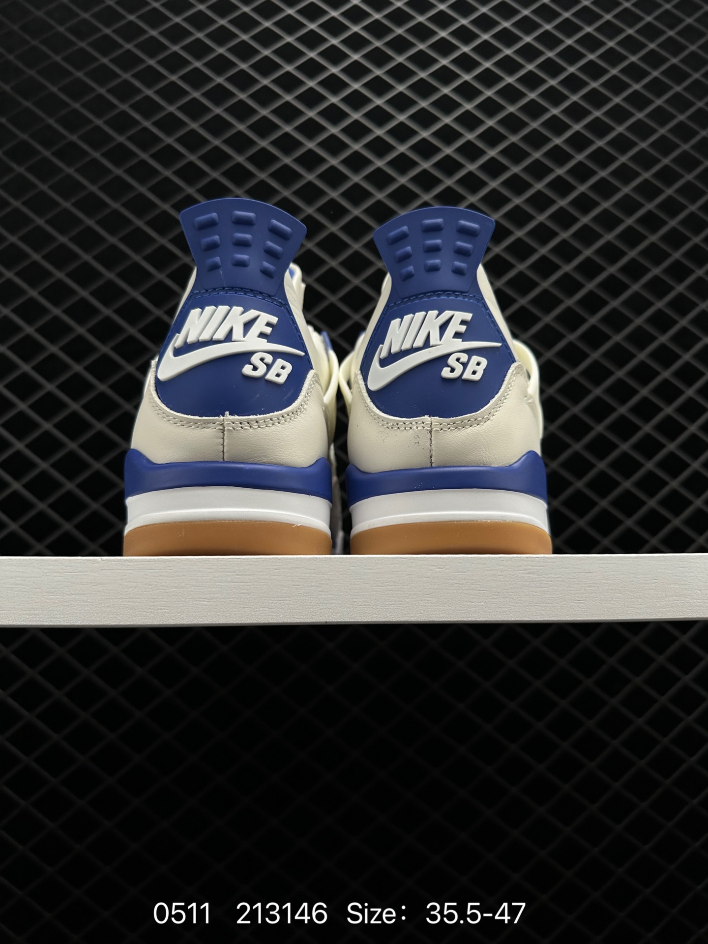 Nike SB x Air Jordan 4 Retro